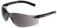 Cargar imagen en el visor de la galería, Bearkat Deportivas Negras Antivaho UV400+ Sol y Deporte, Gafas sol deportivas negras anti golpe vaho y reflejos Moto Ciclismo Playa Senderismo Running
